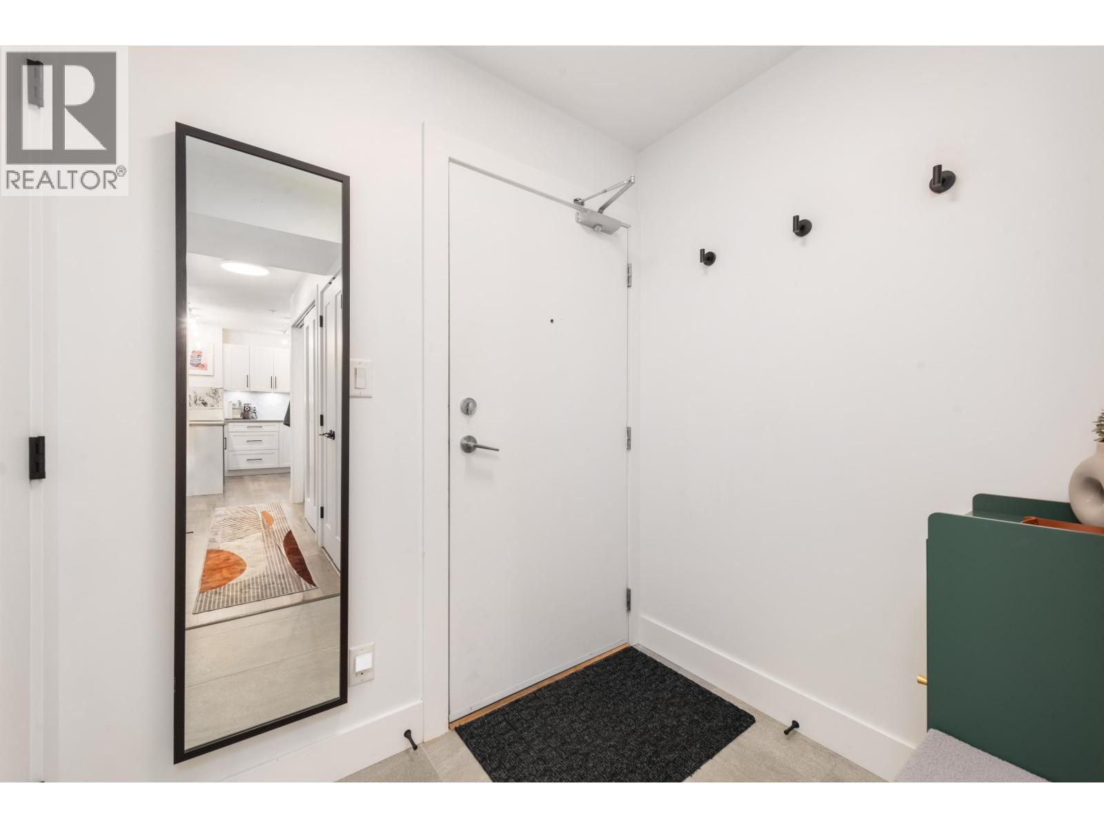 217 2150 E Hastings Street, Vancouver, British Columbia  V5L 0A5 - Photo 2 - R3078296