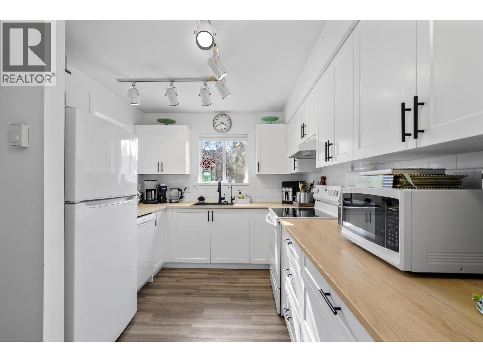 309 2620 Jane Street, Port Coquitlam, British Columbia  V3C 6J3 - Photo 9 - R3078302