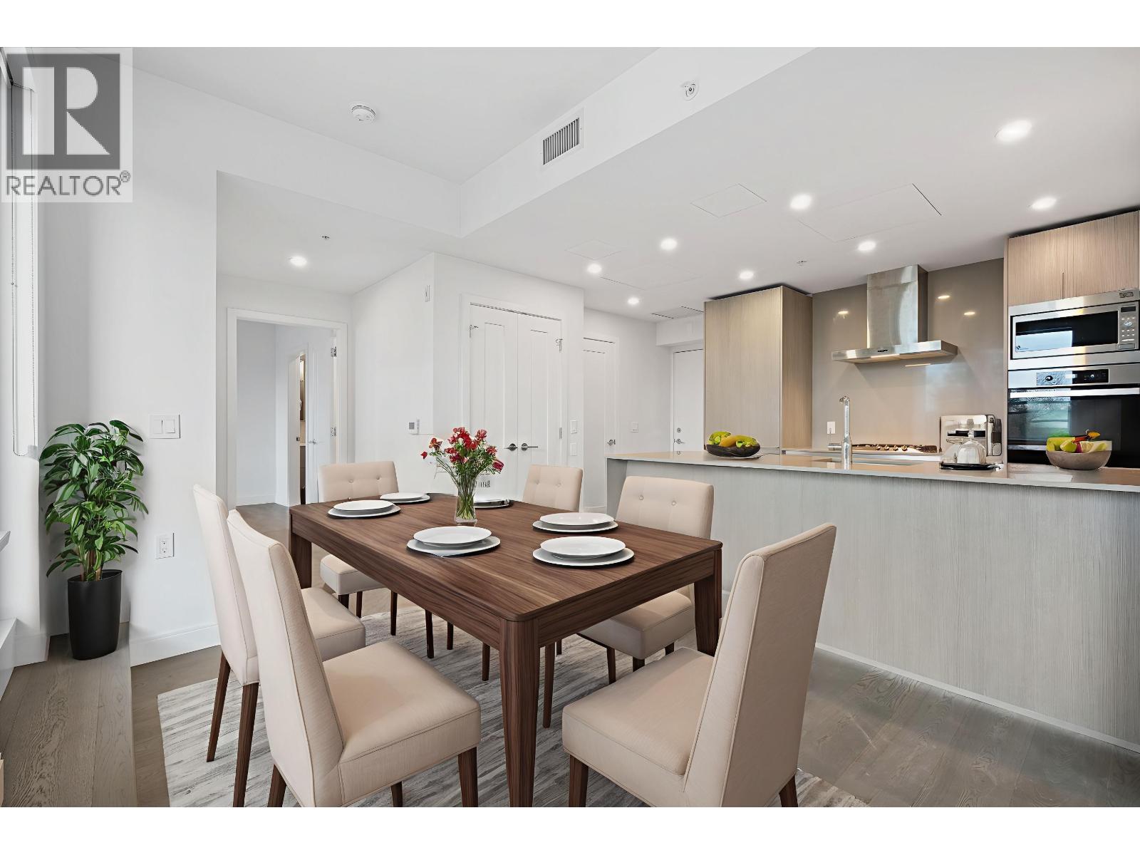 302 4908 Cambie Street, Vancouver, British Columbia  V5Z 0K1 - Photo 1 - R3078305