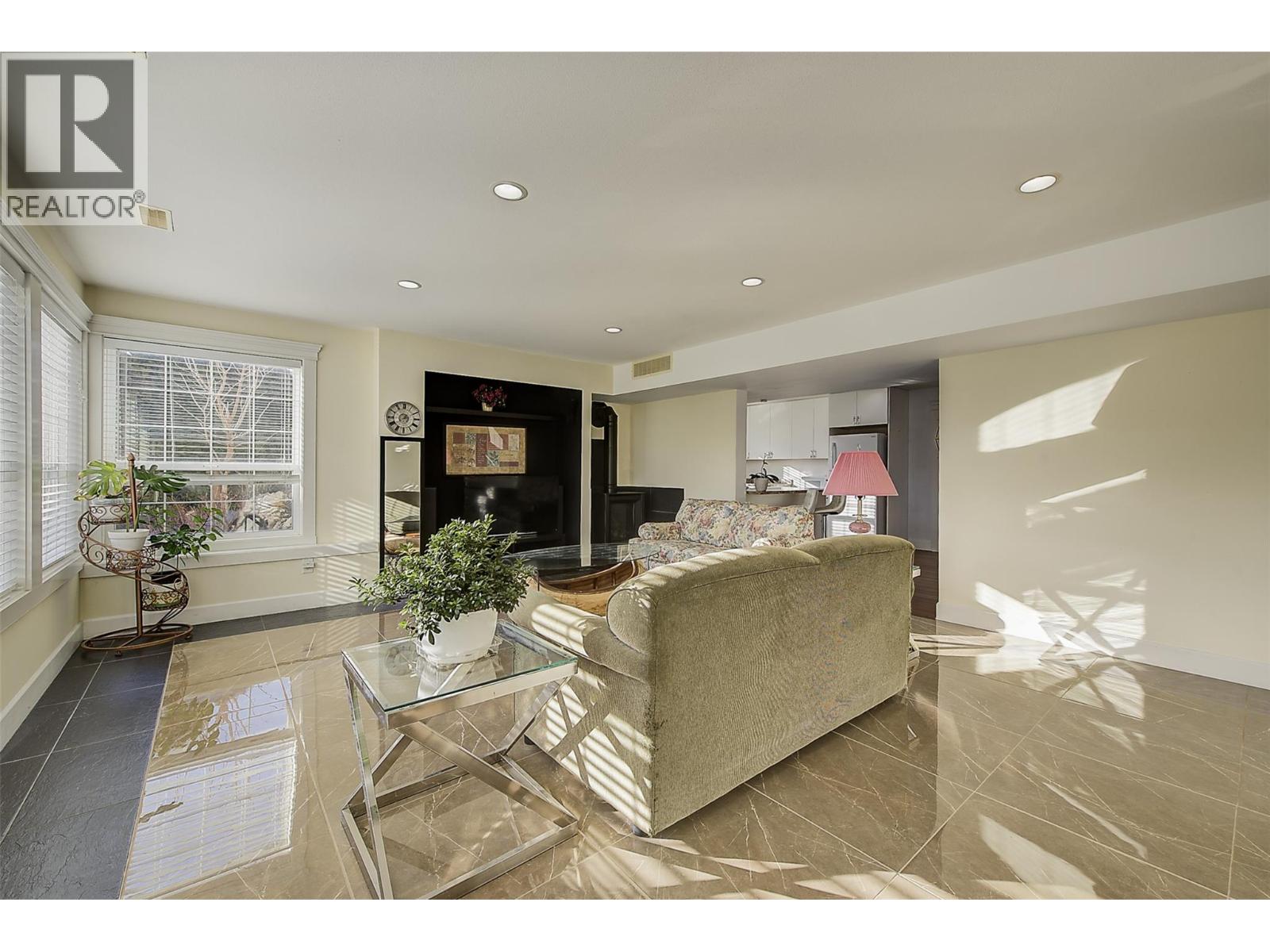 1251 Wilmot Avenue, Kelowna, British Columbia  V1P 1M1 - Photo 50 - 10372386