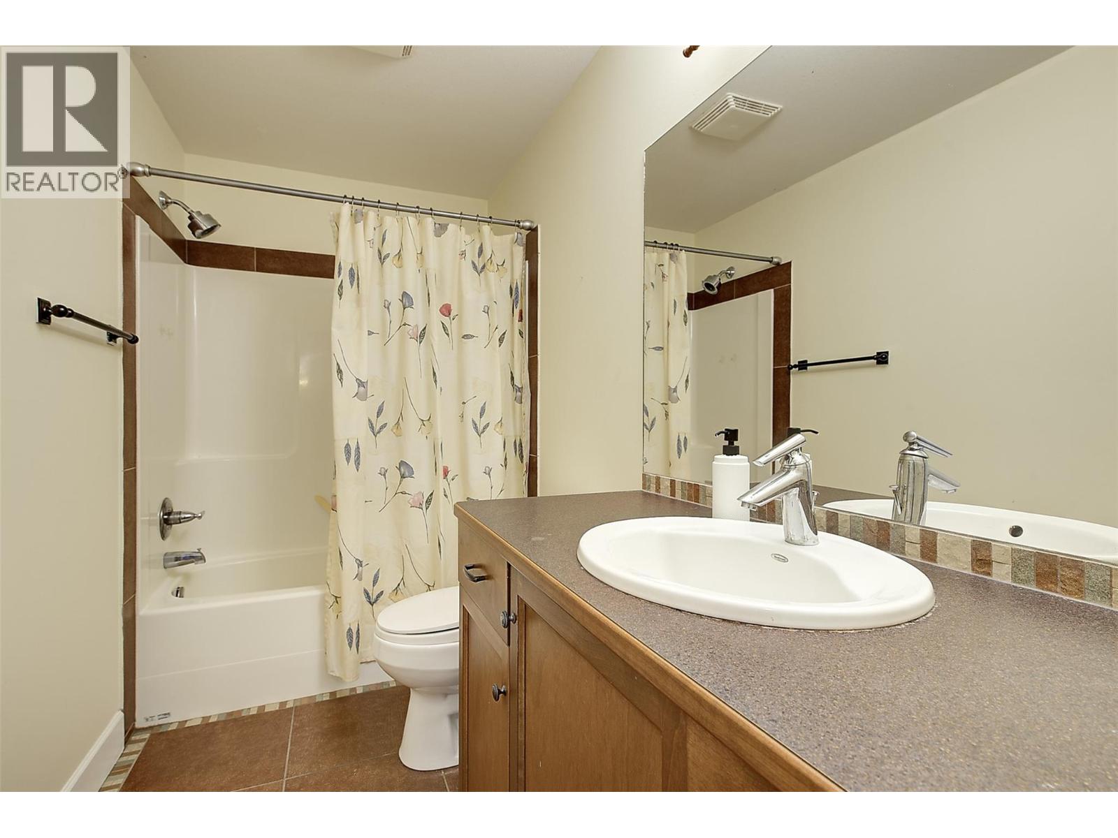 1251 Wilmot Avenue, Kelowna, British Columbia  V1P 1M1 - Photo 44 - 10372386