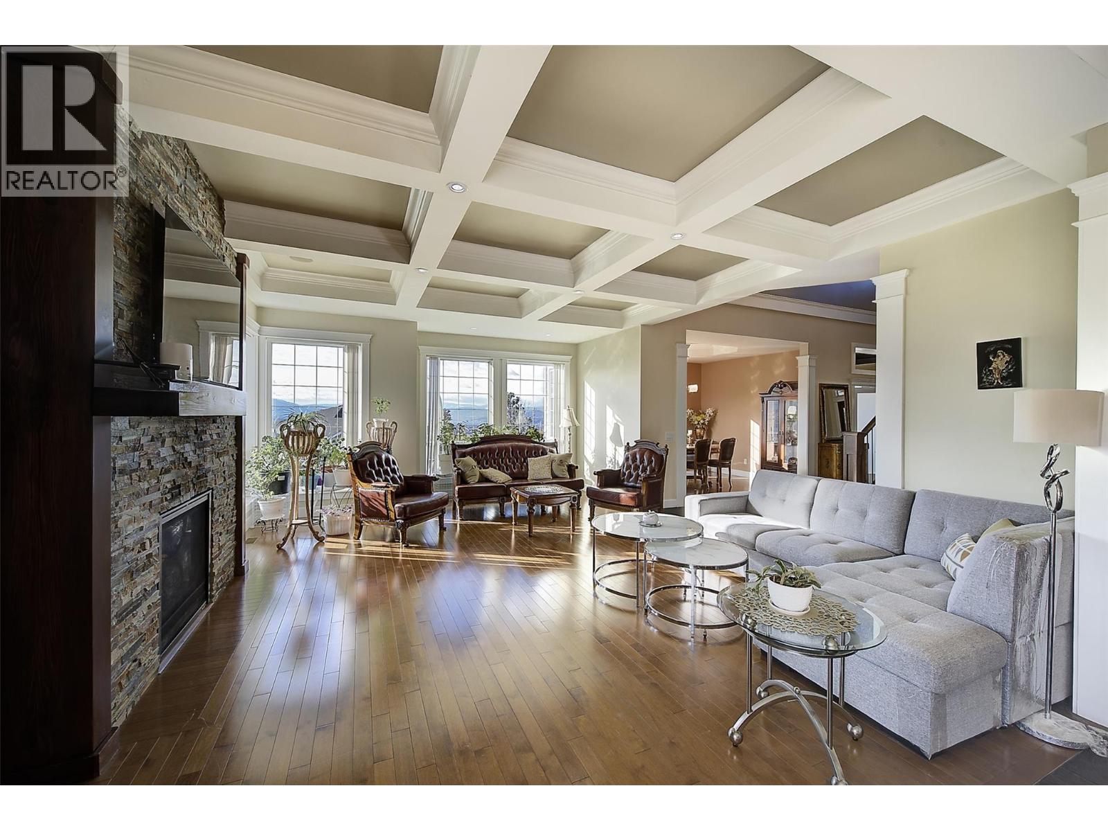 1251 Wilmot Avenue, Kelowna, British Columbia  V1P 1M1 - Photo 3 - 10372386