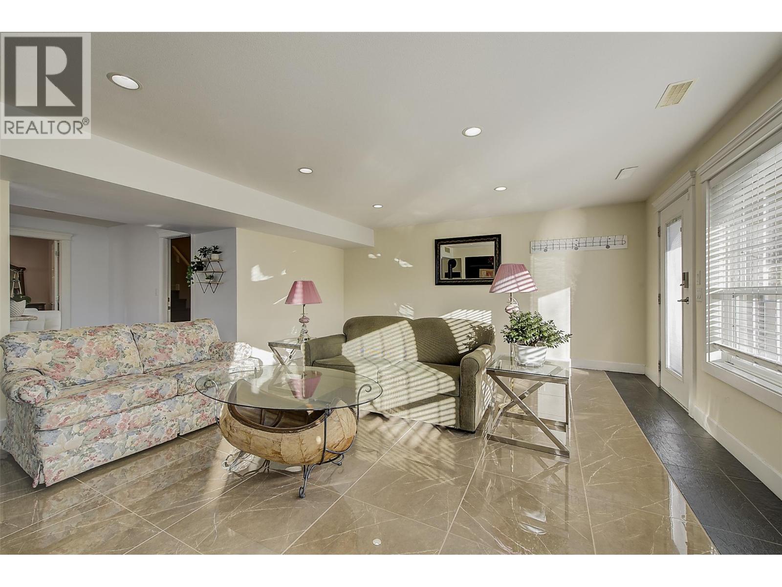 1251 Wilmot Avenue, Kelowna, British Columbia  V1P 1M1 - Photo 49 - 10372386