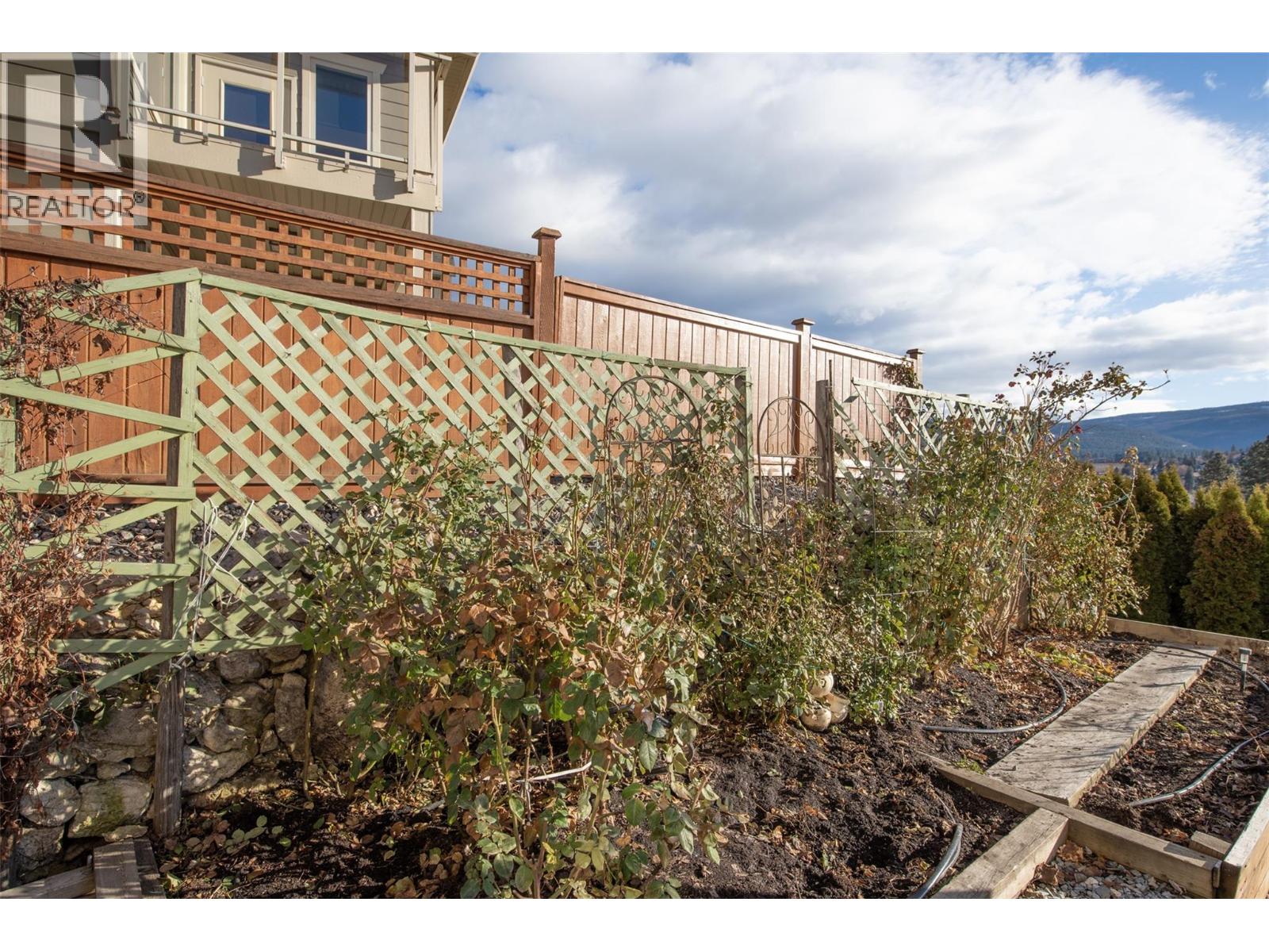 1251 Wilmot Avenue, Kelowna, British Columbia  V1P 1M1 - Photo 13 - 10372386