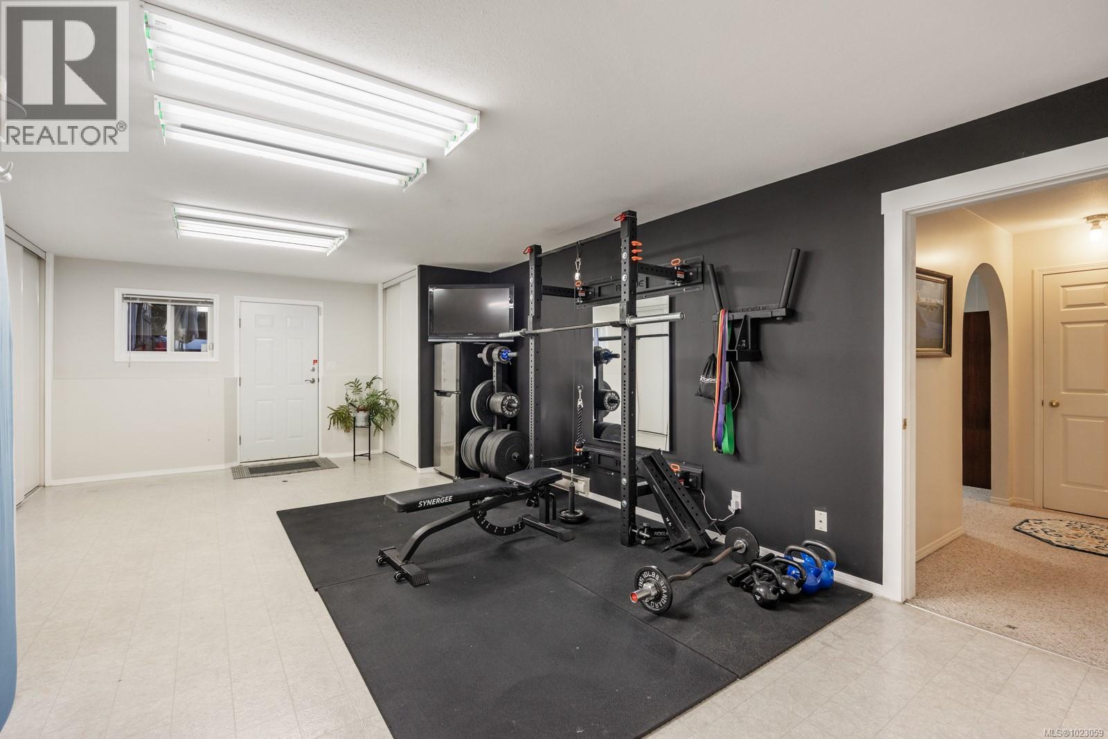 101 2727 1st St, Courtenay, British Columbia  V9N 9C8 - Photo 18 - 1023059