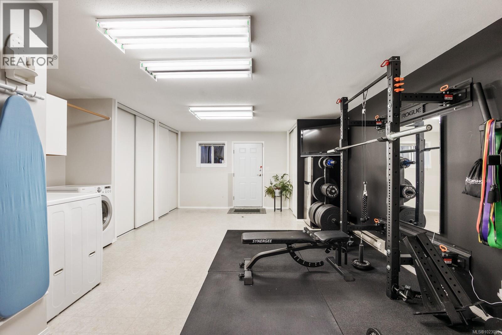 101 2727 1st St, Courtenay, British Columbia  V9N 9C8 - Photo 19 - 1023059