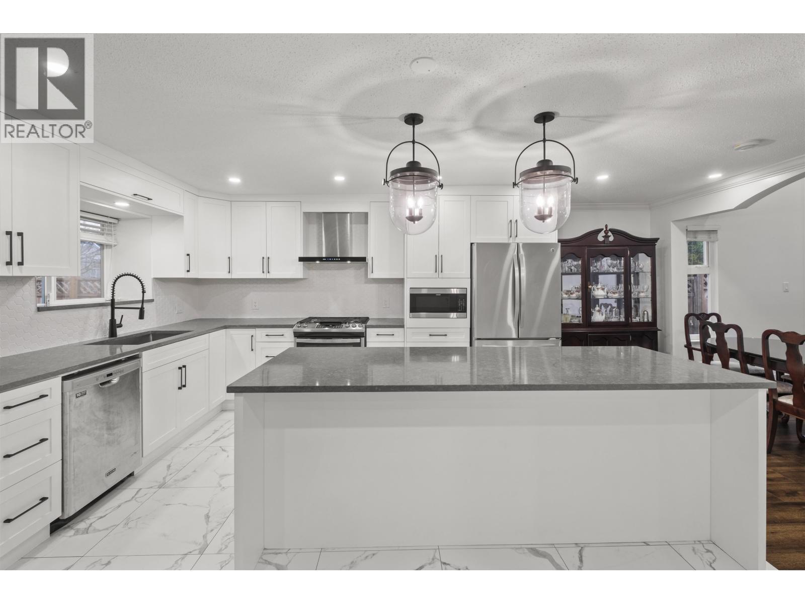 190 Spagnol Street, New Westminster, British Columbia  V3M 6T6 - Photo 10 - R3078295