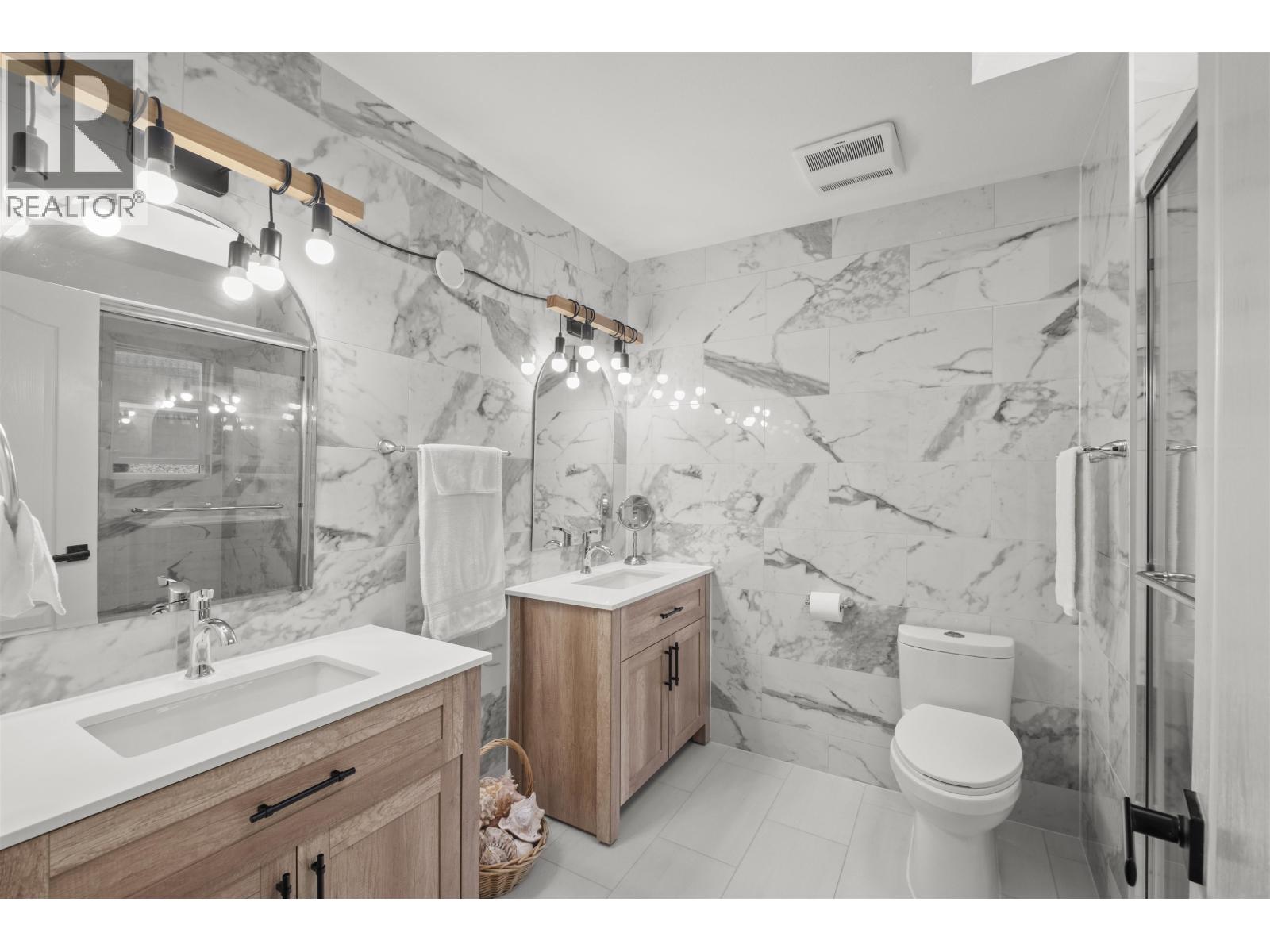 190 Spagnol Street, New Westminster, British Columbia  V3M 6T6 - Photo 30 - R3078295