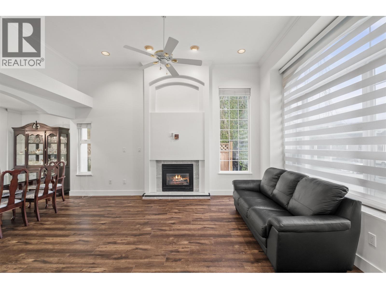 190 Spagnol Street, New Westminster, British Columbia  V3M 6T6 - Photo 4 - R3078295