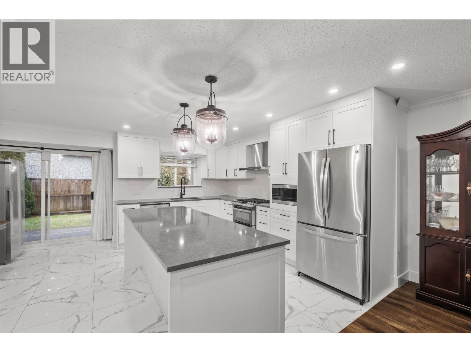 190 Spagnol Street, New Westminster, British Columbia  V3M 6T6 - Photo 8 - R3078295