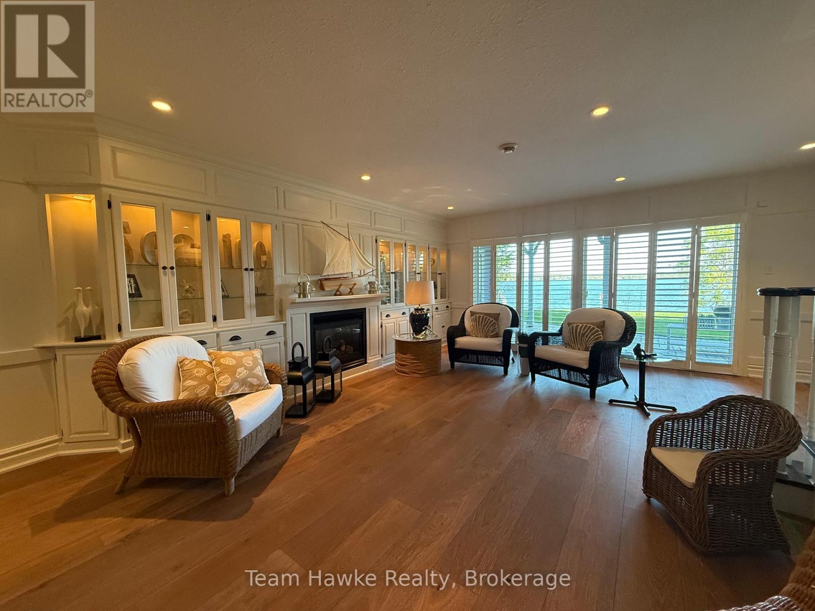 192 Gilwood Park Drive, Penetanguishene, Ontario  L9M 1Z6 - Photo 16 - S12429665