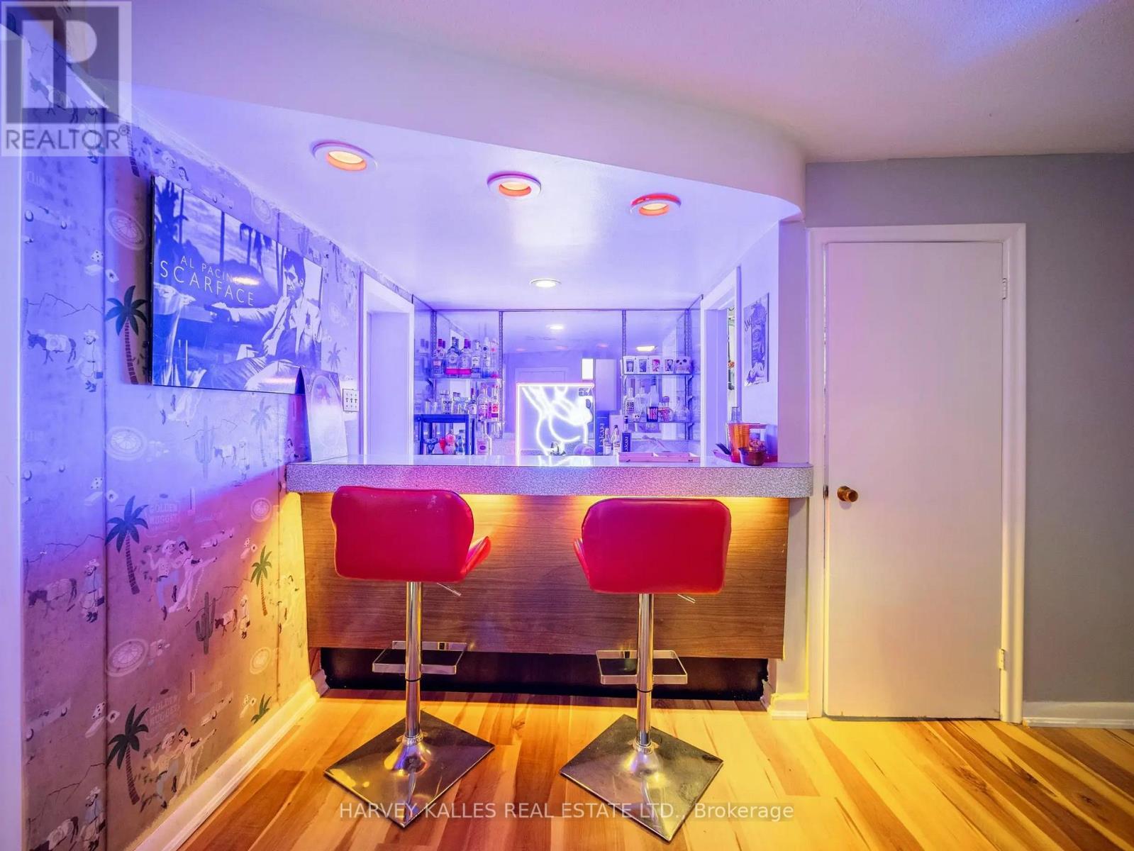 49 Wenderly Drive, Toronto, Ontario  M6B 2P1 - Photo 18 - W12441485