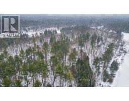 8 CLARK LINE ROAD, Addington Highlands, Ontario