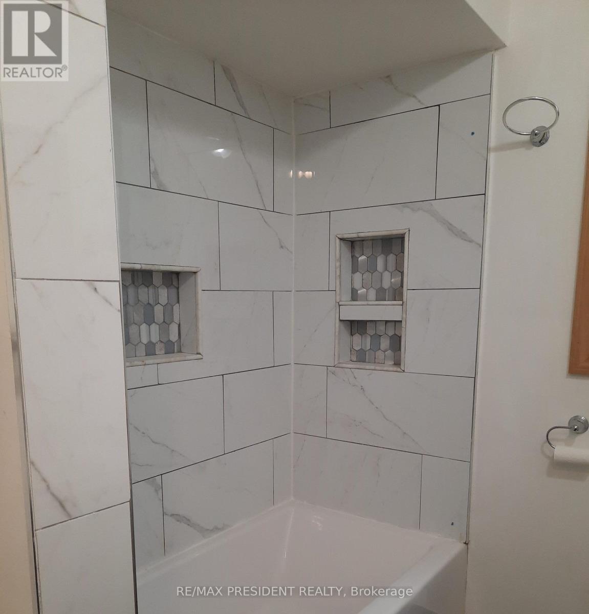 1148 Wigle Avenue, Windsor, Ontario  N9C 3N1 - Photo 6 - X12426434