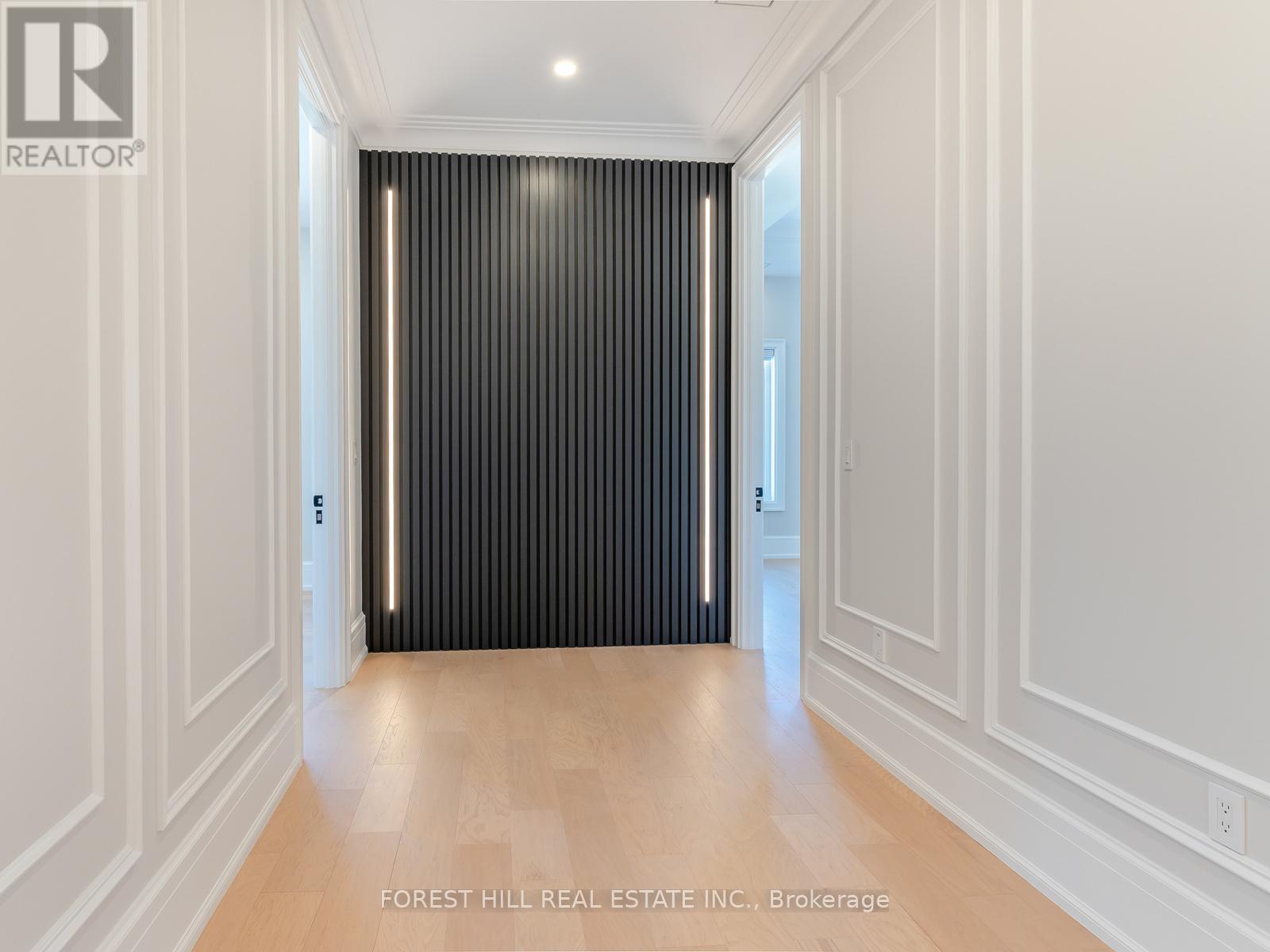 150 HOLCOLM ROAD Toronto (Willowdale West), ON M2N 2E2