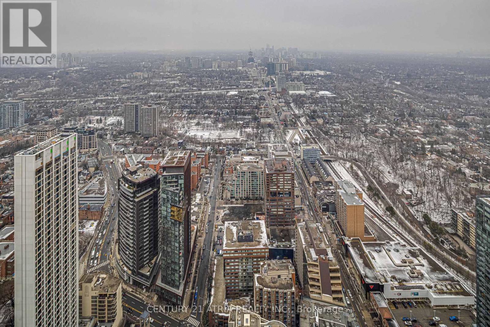 6303 - 11 Yorkville Avenue, Toronto, Ontario  M4W 0B7 - Photo 11 - C12688176