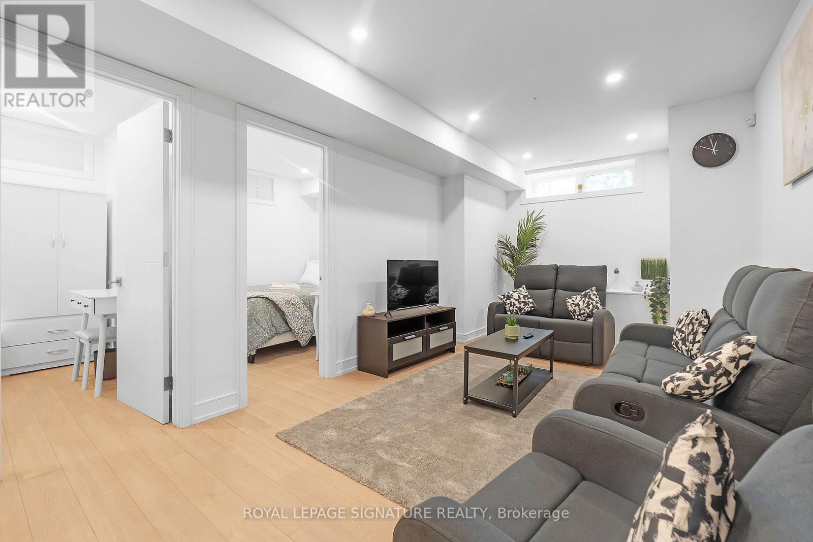 31 Edinburgh Drive, Toronto, Ontario  M3H 1B5 - Photo 10 - C12688196