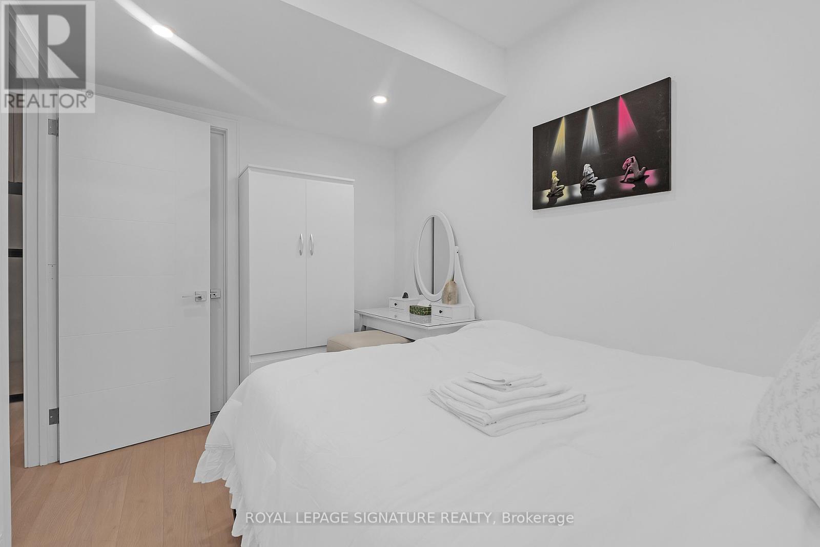 31 Edinburgh Drive, Toronto, Ontario  M3H 1B5 - Photo 17 - C12688196