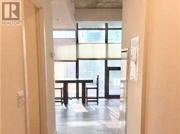 805 - 15 Beverley Street, Toronto, Ontario  M5T 1X8 - Photo 2 - C12688214