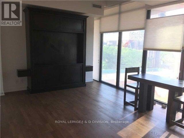 805 - 15 Beverley Street, Toronto, Ontario  M5T 1X8 - Photo 3 - C12688214