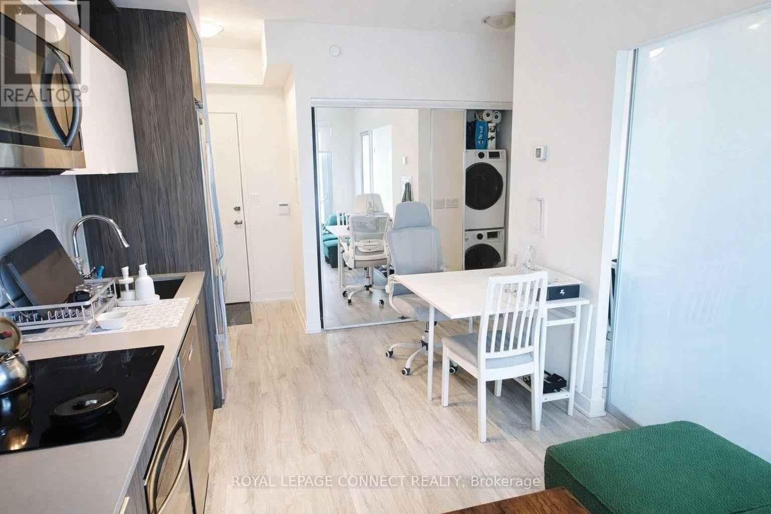 100 Dalhousie Street, Toronto, Ontario  M5B 0C7 - Photo 3 - C12688238