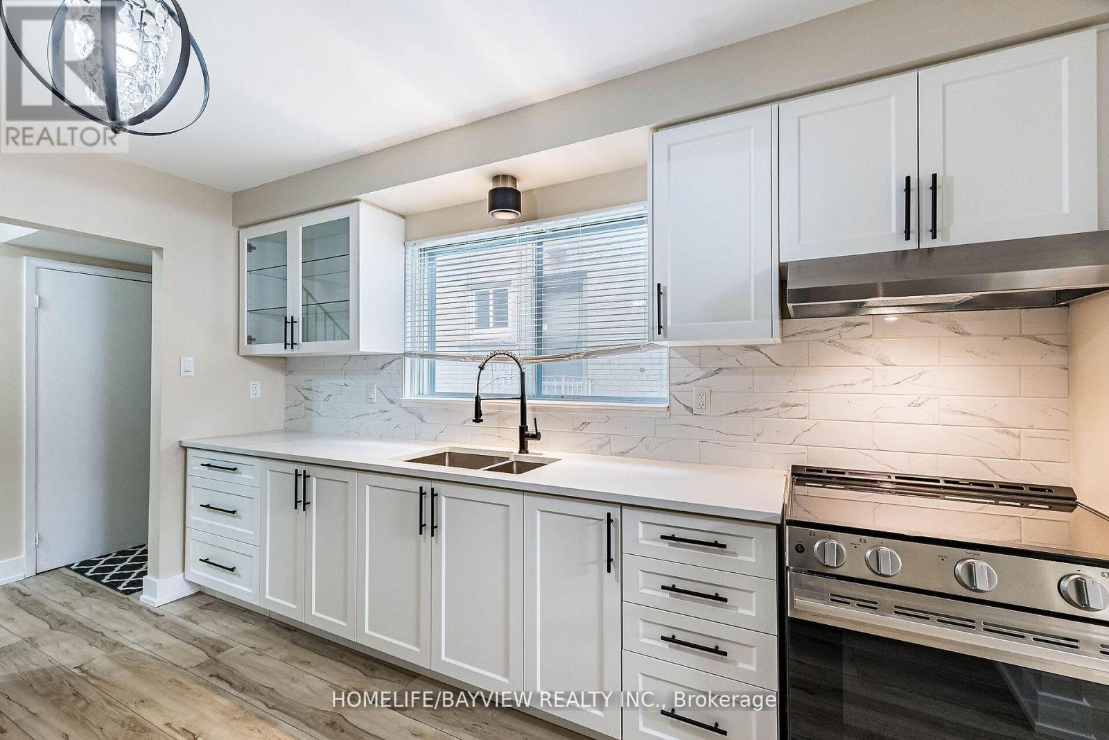 55 Greenbush Road, Toronto, Ontario  M2M 1P2 - Photo 17 - C12688250