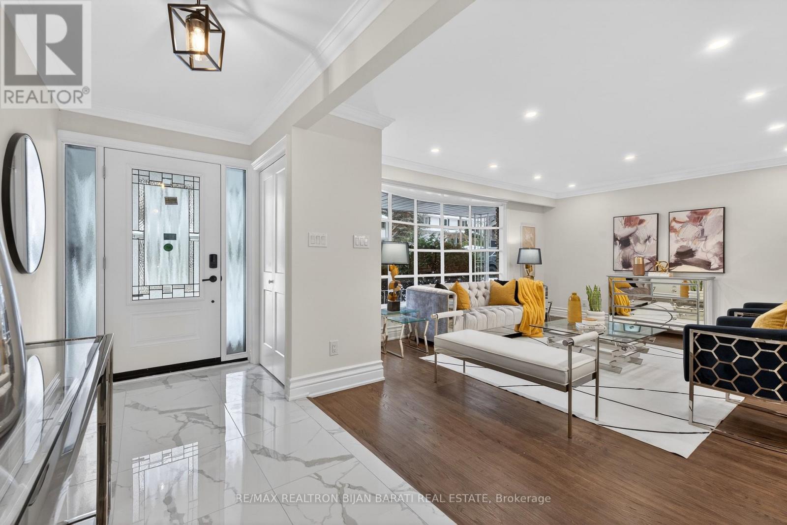 32 Colonnade Road, Toronto, Ontario  M2K 2L5 - Photo 13 - C12688258