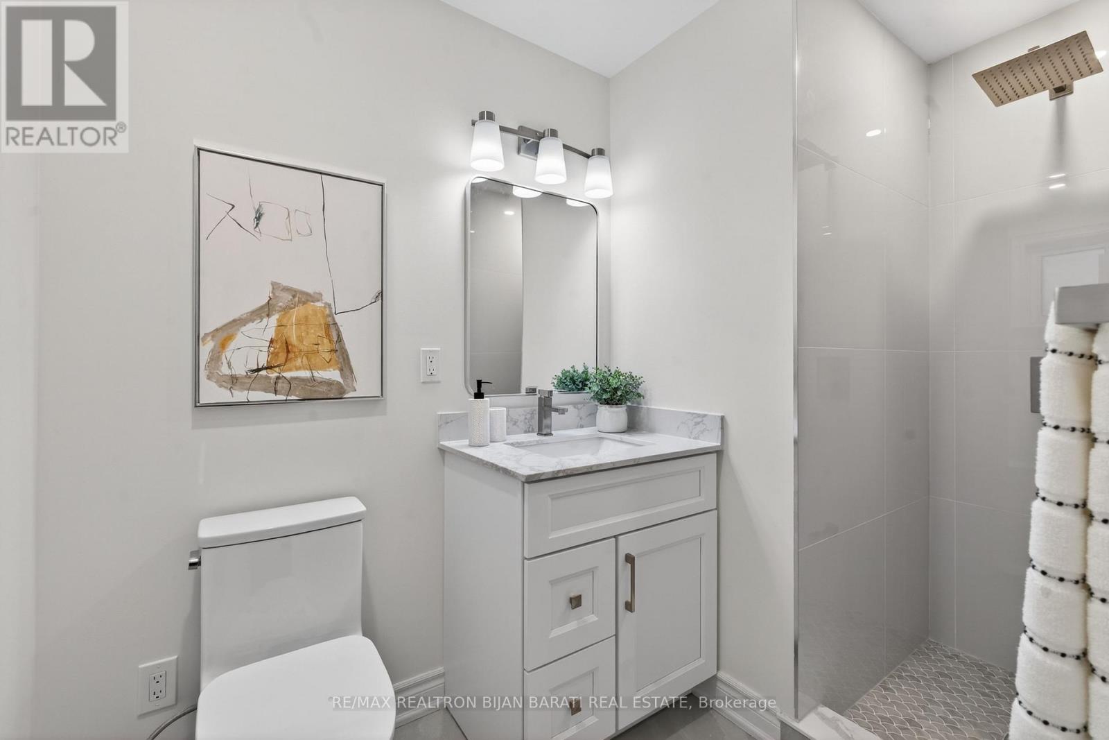 32 Colonnade Road, Toronto, Ontario  M2K 2L5 - Photo 33 - C12688258