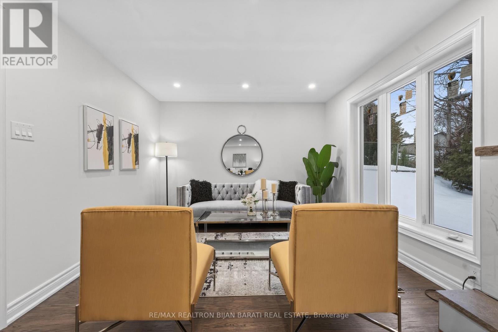 32 Colonnade Road, Toronto, Ontario  M2K 2L5 - Photo 35 - C12688258