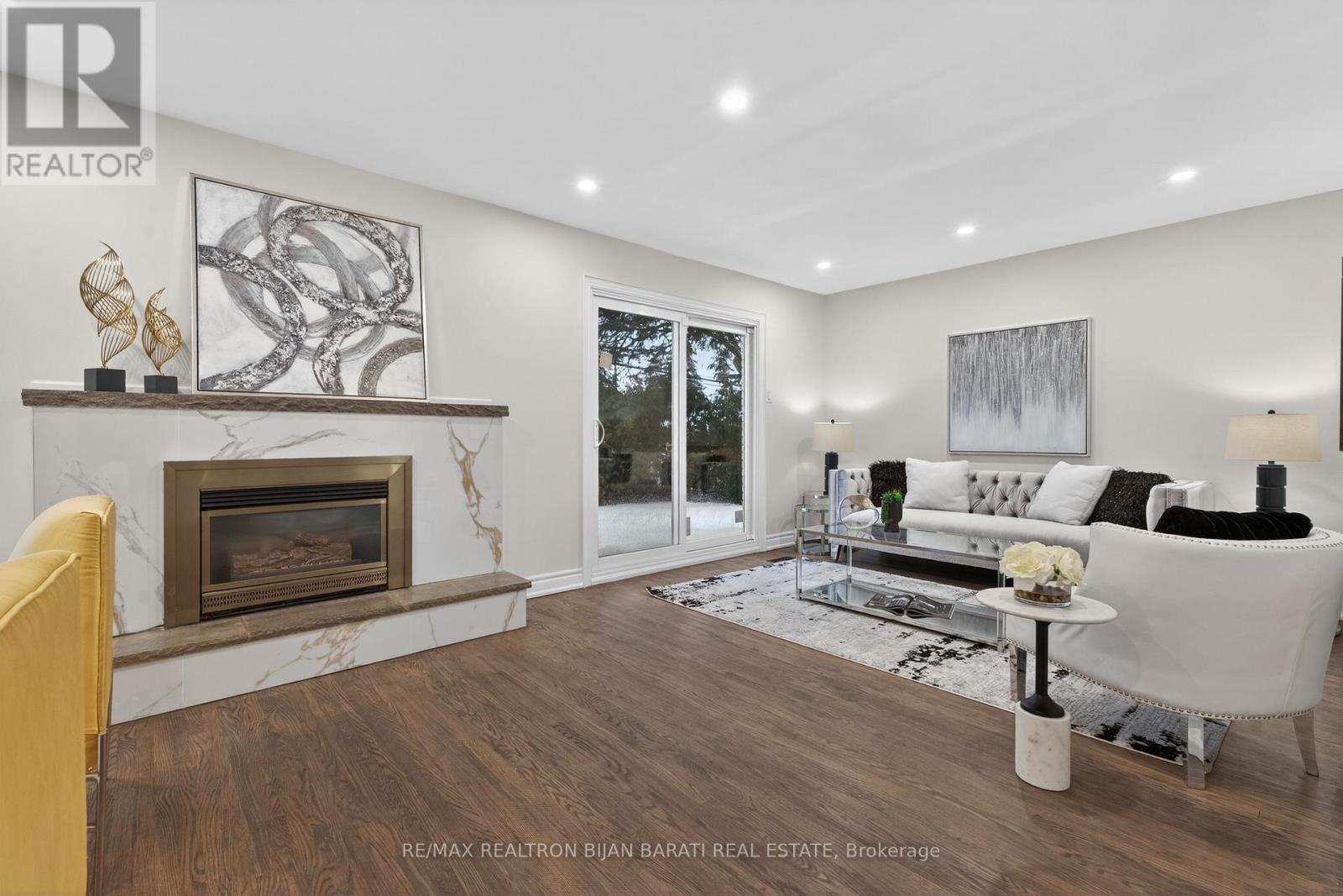 32 Colonnade Road, Toronto, Ontario  M2K 2L5 - Photo 41 - C12688258