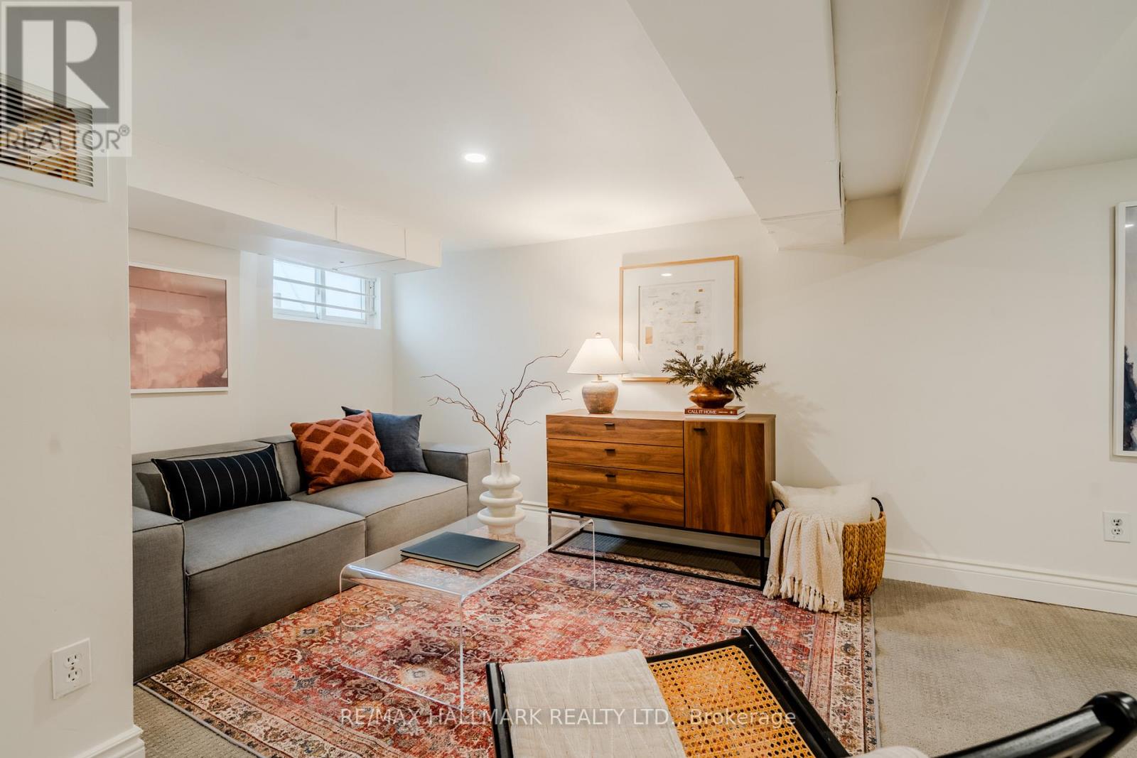 2076 Gerrard Street E, Toronto, Ontario  M4E 2B5 - Photo 16 - E12688278