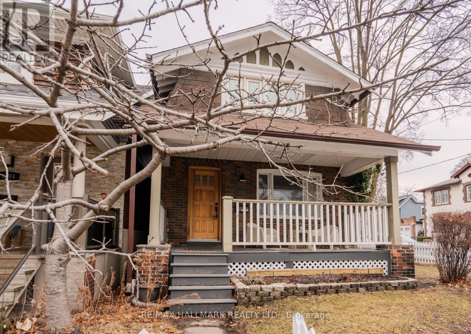 2076 Gerrard Street E, Toronto, Ontario  M4E 2B5 - Photo 20 - E12688278