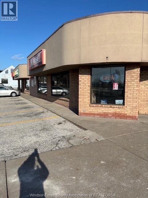 MLS# 26000821: 989 FRONT ROAD, LaSalle, Canada