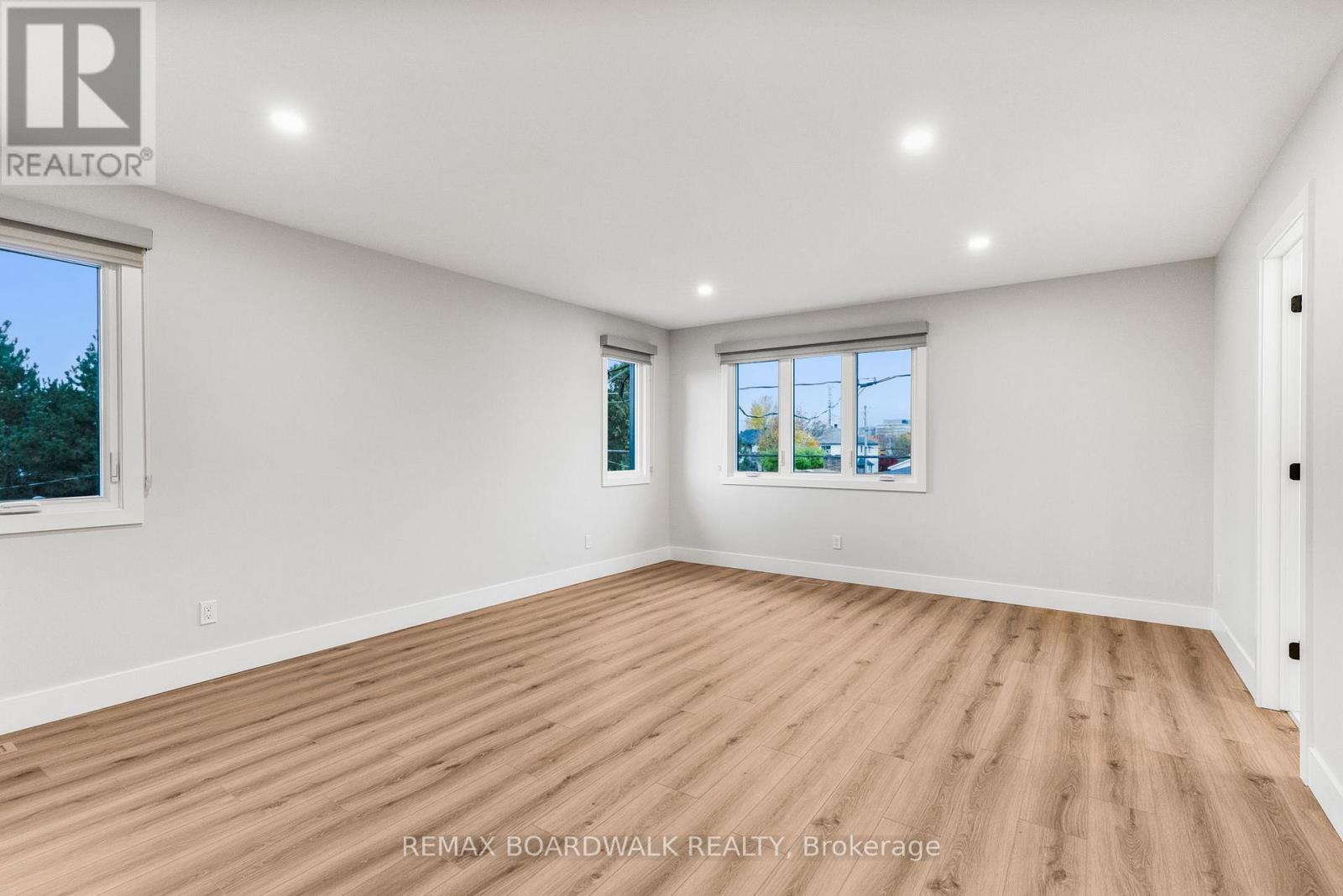 A - 1348 Avenue Q Avenue, Ottawa, Ontario  K1G 0B6 - Photo 23 - X12580066