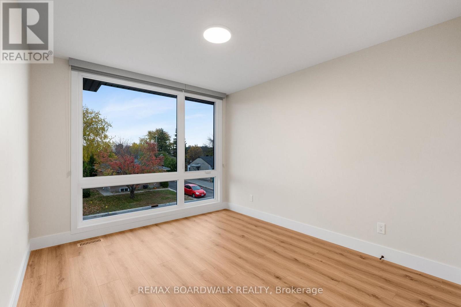 A - 1348 Avenue Q Avenue, Ottawa, Ontario  K1G 0B6 - Photo 29 - X12580066