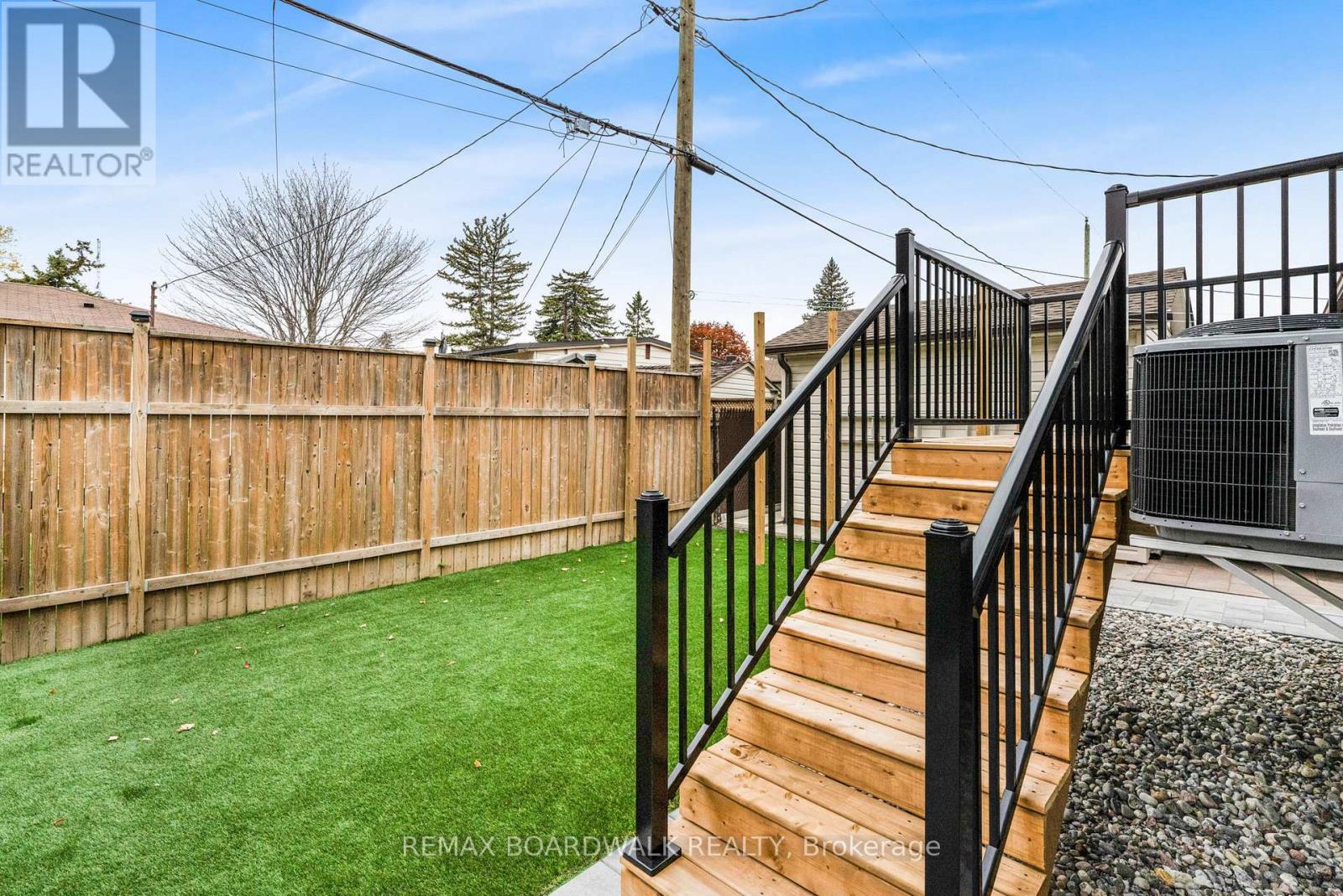 A - 1348 Avenue Q Avenue, Ottawa, Ontario  K1G 0B6 - Photo 34 - X12580066