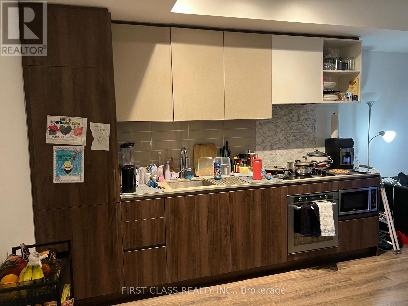 1501 - 1000 Portage Parkway, Vaughan, Ontario  L4K 0L1 - Photo 3 - N12688186