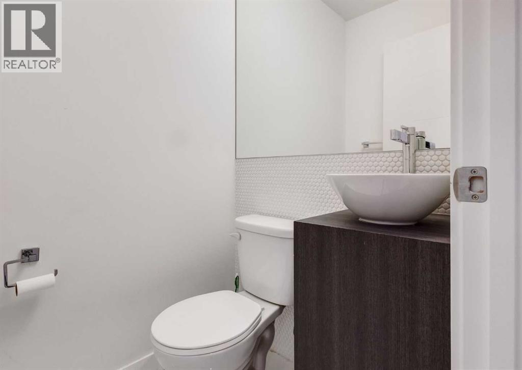 1, 125 24 Avenue Ne, Calgary, Alberta  T2E 1W7 - Photo 11 - A2275932