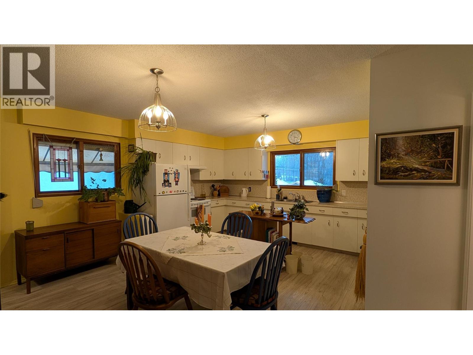 146 Colley Street, Warfield, British Columbia  V1R 2M2 - Photo 21 - 10372236