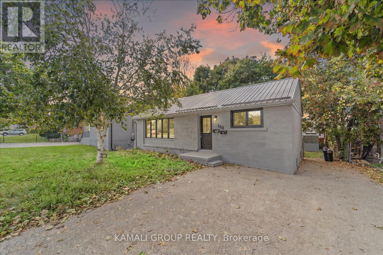 Main - 188 St Vincent Street, Barrie, Ontario  L4M 3Z4 - Photo 2 - S12688288