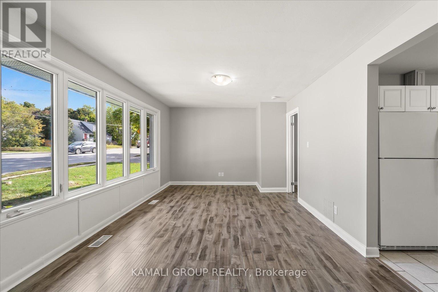 Main - 188 St Vincent Street, Barrie, Ontario  L4M 3Z4 - Photo 4 - S12688288