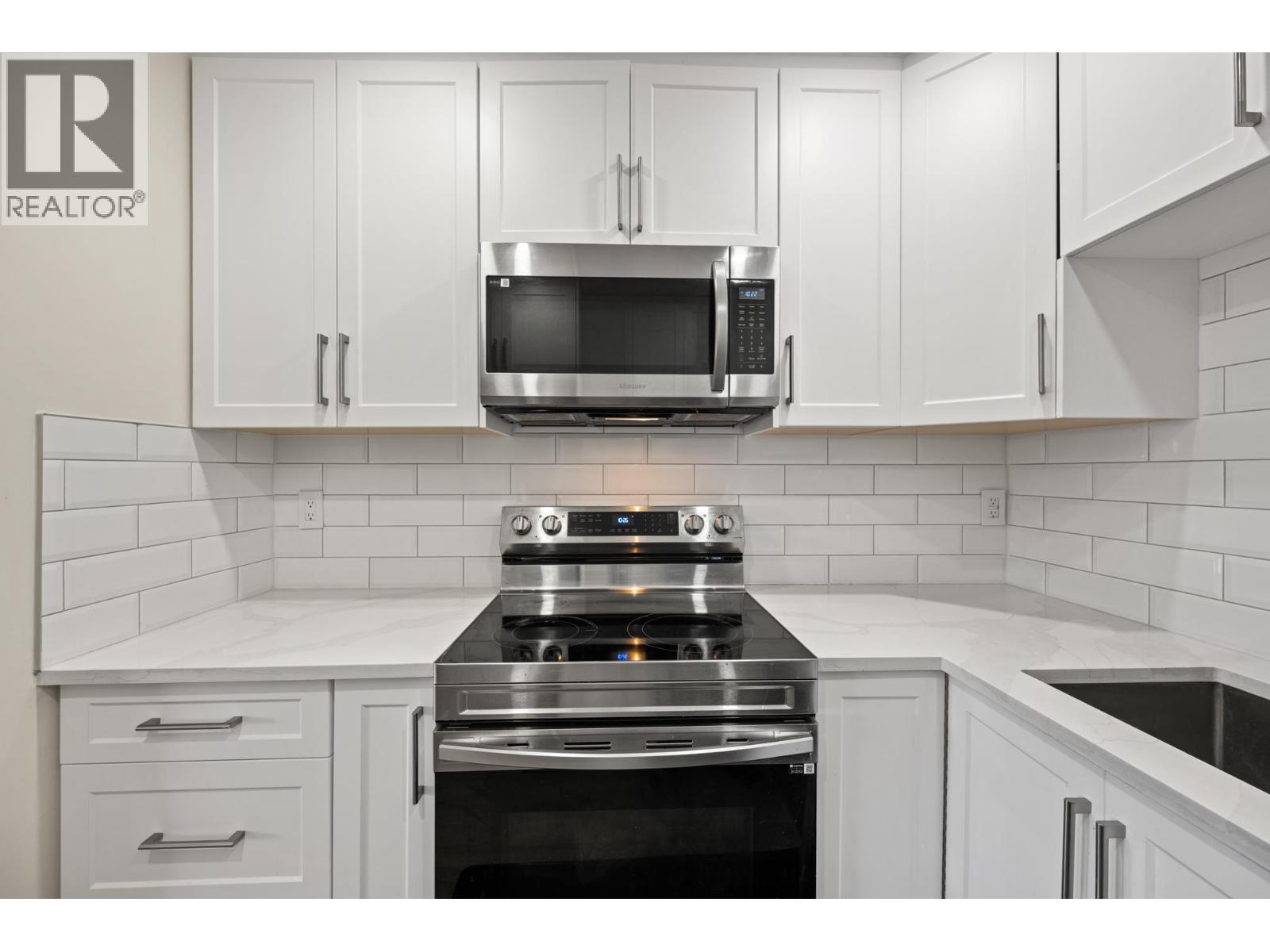 2 11464 Fisher Street, Maple Ridge, British Columbia  V2X 0H7 - Photo 14 - R3077045