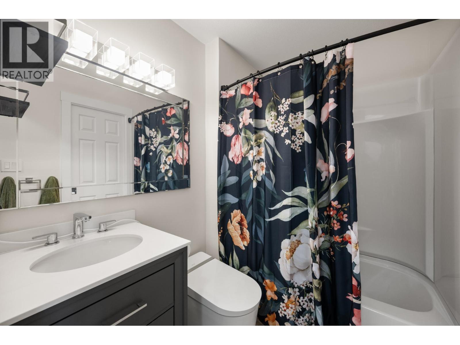 2 11464 Fisher Street, Maple Ridge, British Columbia  V2X 0H7 - Photo 19 - R3077045