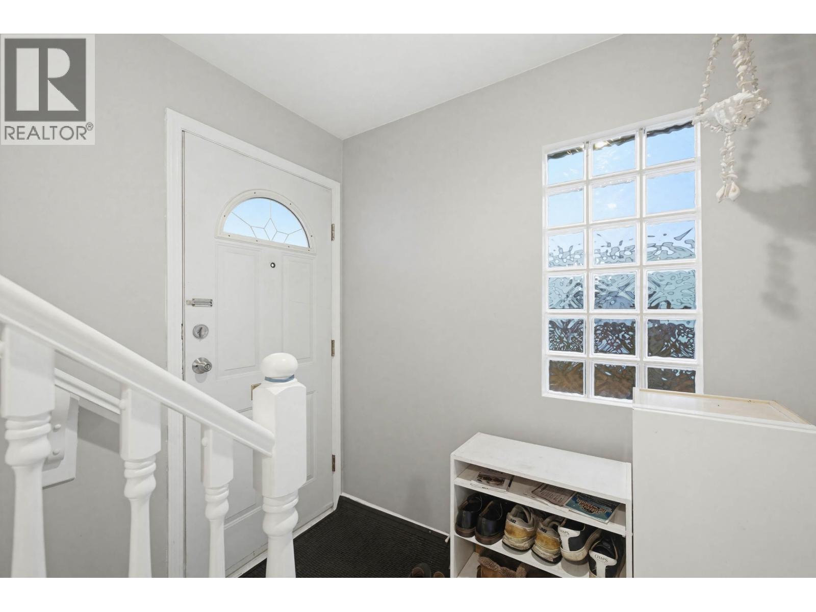 557 E 44th Avenue, Vancouver, British Columbia  V5W 1W4 - Photo 14 - R3076598