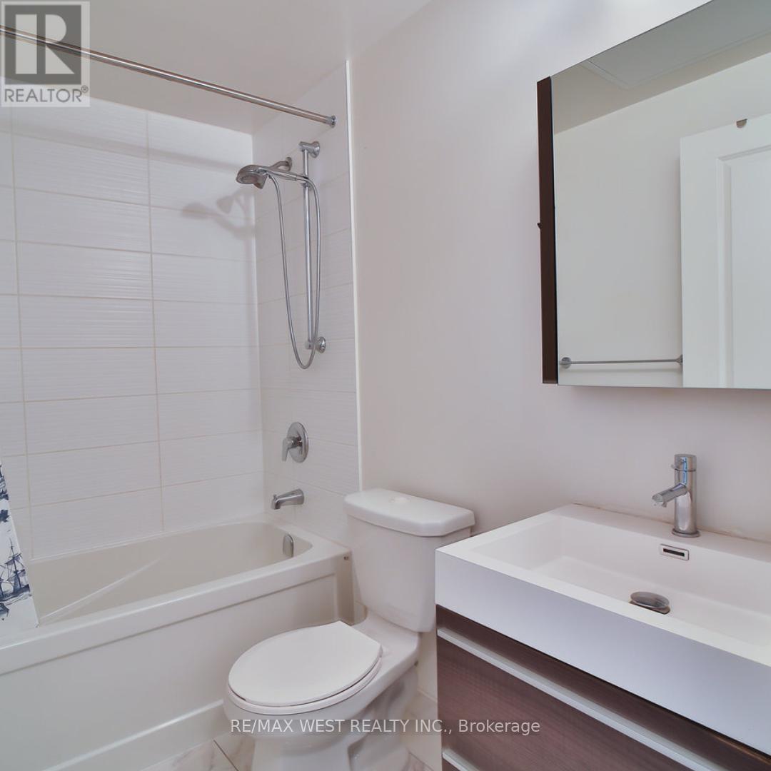 501 - 17 Zorra Street, Toronto, Ontario  M8Z 0C8 - Photo 5 - W12688188