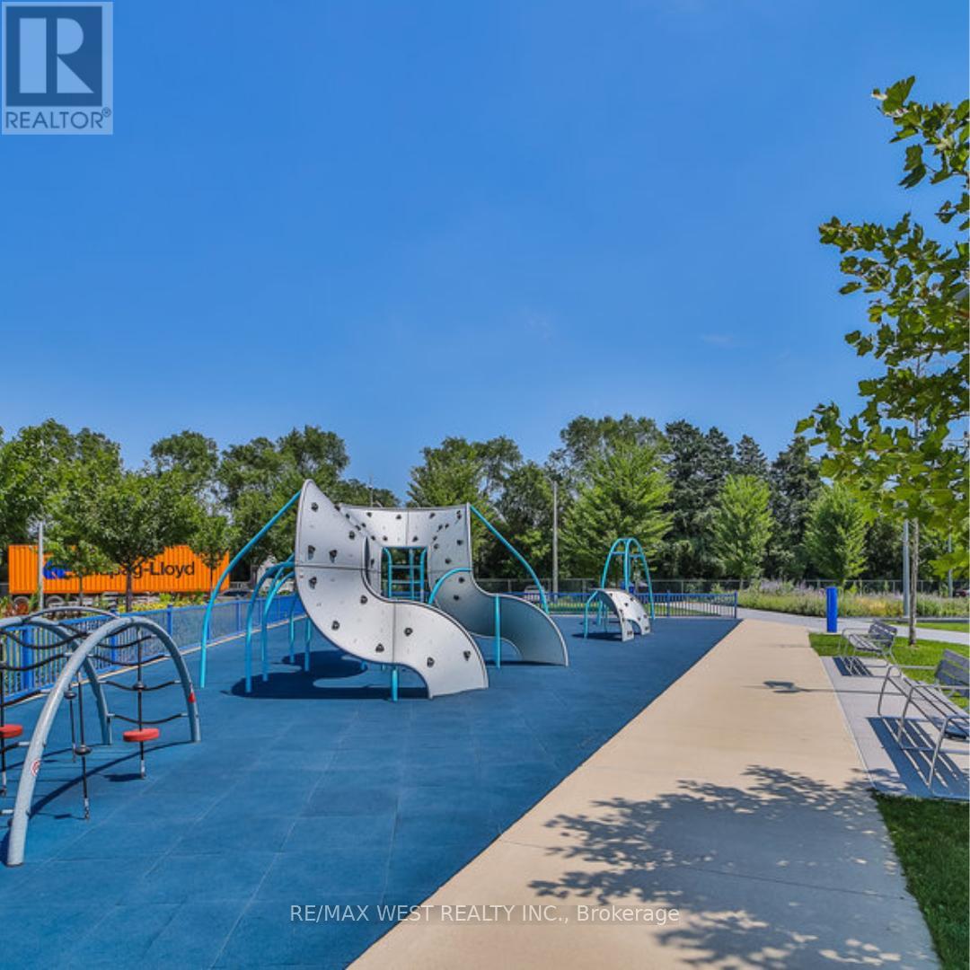 501 - 17 Zorra Street, Toronto, Ontario  M8Z 0C8 - Photo 7 - W12688188