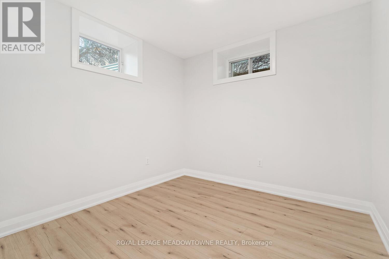 Unit 3 - 2 John Street, Halton Hills, Ontario  L7G 2J6 - Photo 13 - W12688200