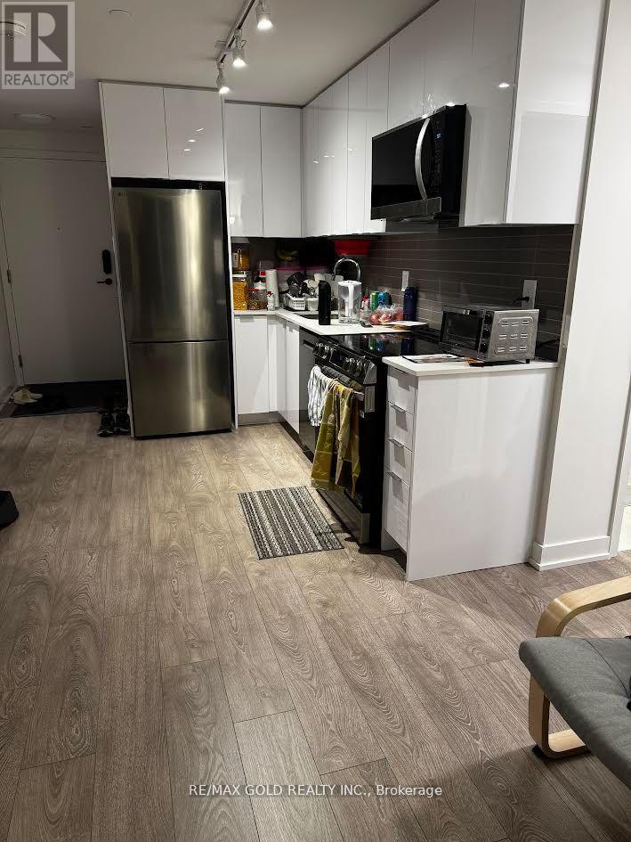 1202 - 225 Malta Avenue, Brampton, Ontario  L6Y 6L6 - Photo 9 - W12688246