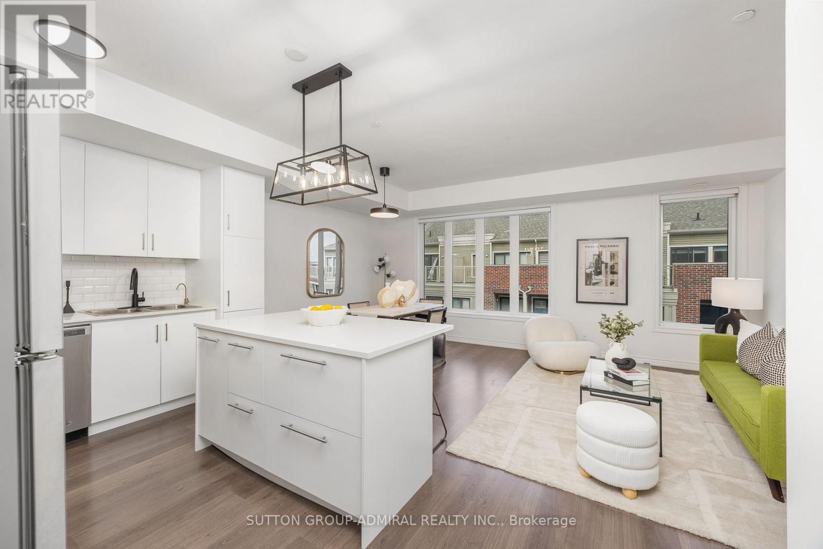 14 - 125 Long Branch Avenue, Toronto, Ontario  M8W 0A9 - Photo 7 - W12688282