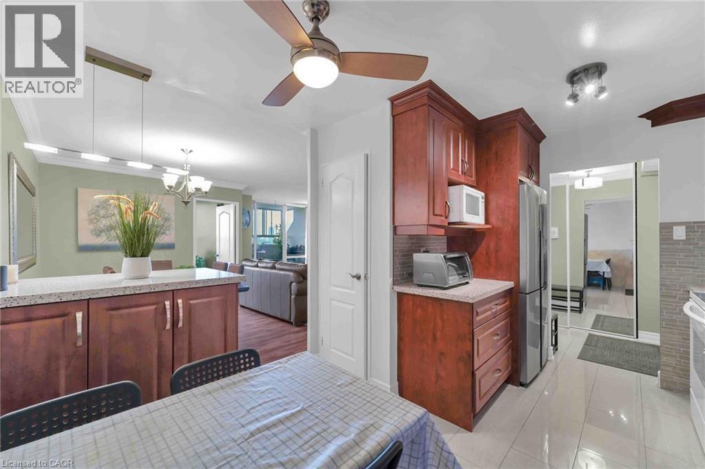 362 The East Mall Unit# 806, Etobicoke, Ontario  M9B 6C4 - Photo 10 - 40797760